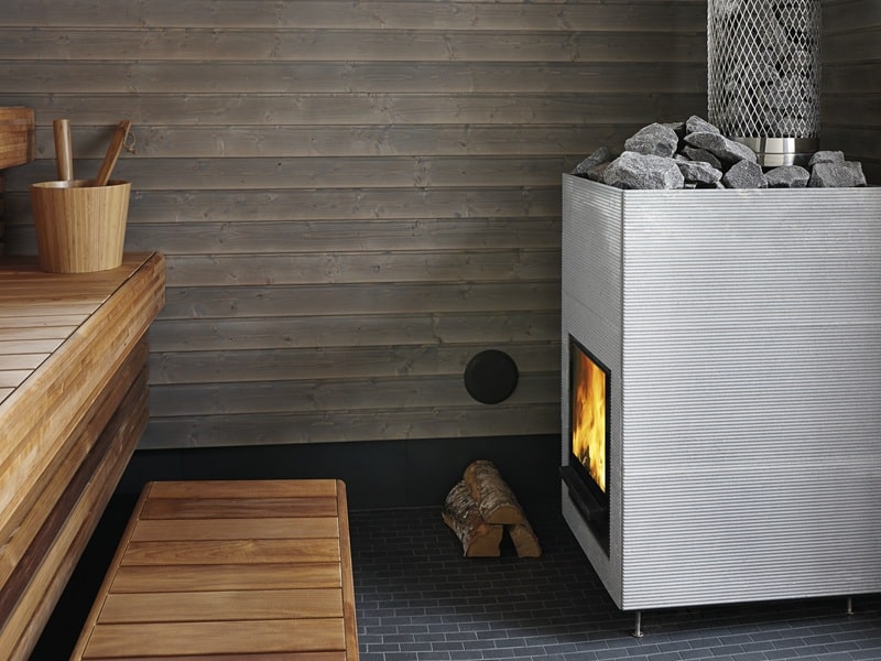 Tulikivi Hile puukiuas saunassa | Tulikivi Hile woodburninig sauna heater