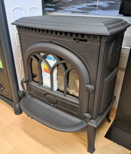 Jotul-F3-kamiina-stove-Unelmauunit-500px - Unelmauunit - Unelmauunit
