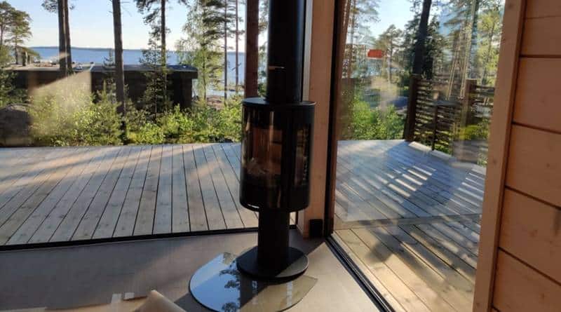 Terassitakat - terassitakka ja hormi asennettuna Unelmauuneilta yli 30 vuoden kokemuksella