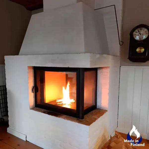 TH-Sydän takkakasetti avotakkaan asennettuna